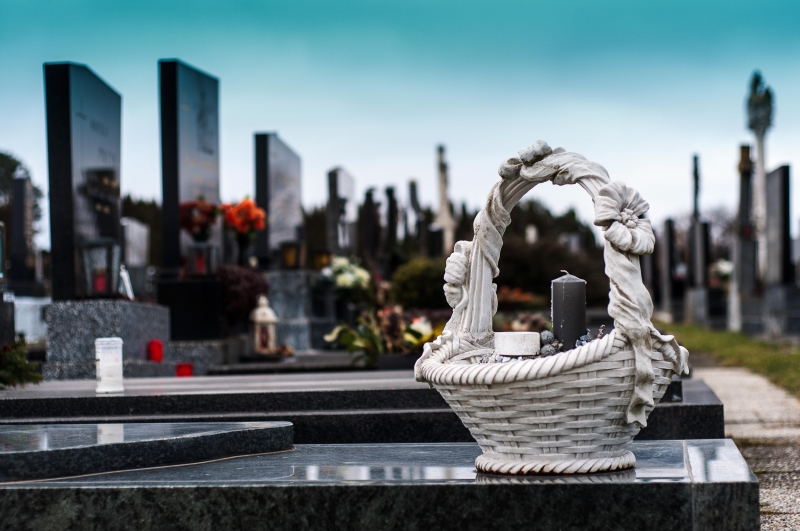 funeraire-CHATEAUNEUF D ENTRAUNES-min_cemetery-1758349